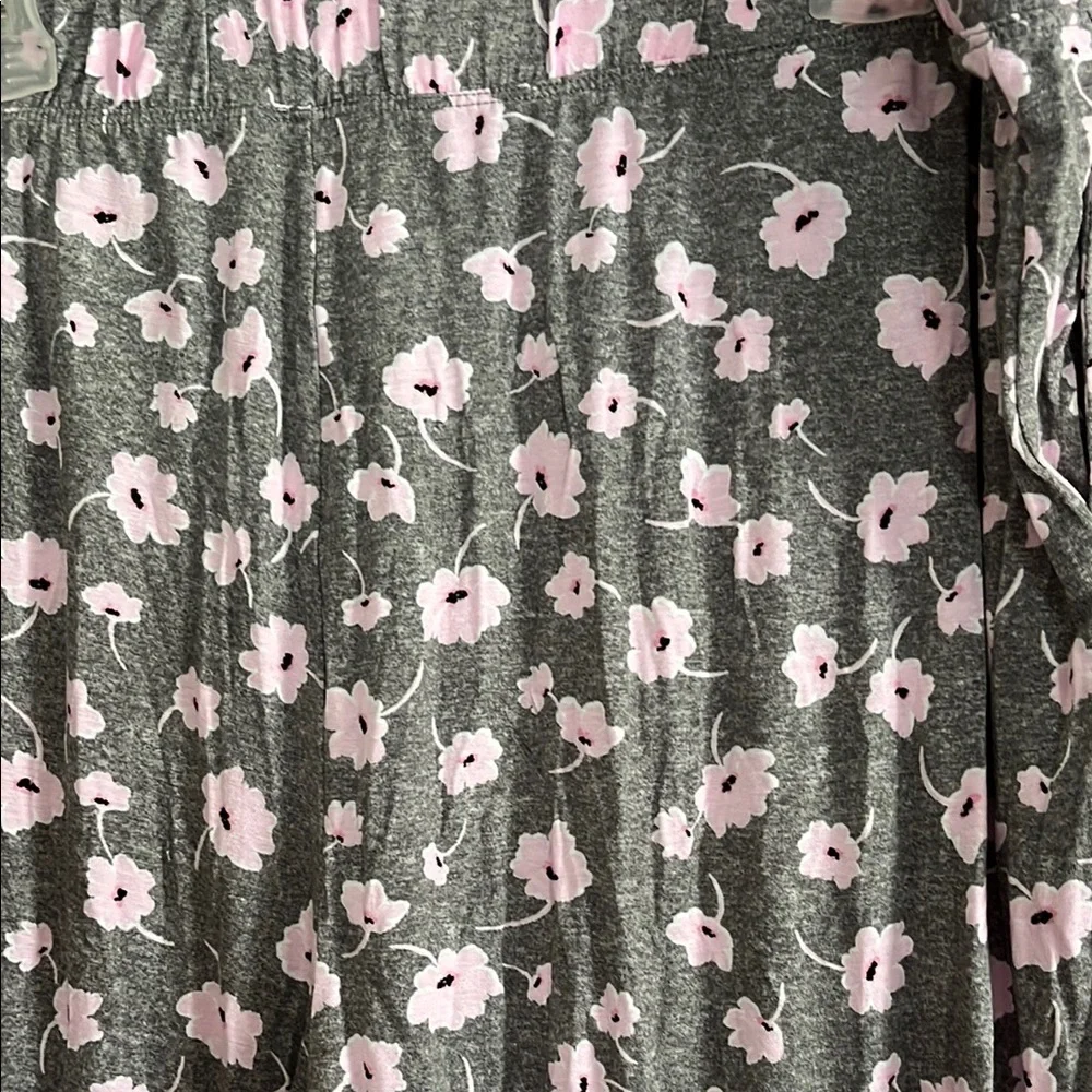 Floral Gray Pajama Pants - Picture 3 of 4
